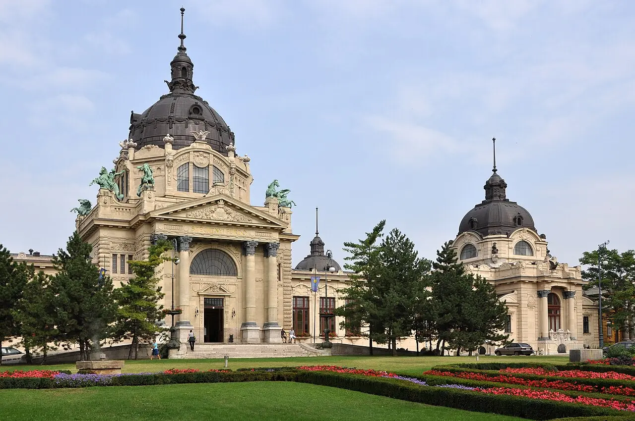 Baños Széchenyi
